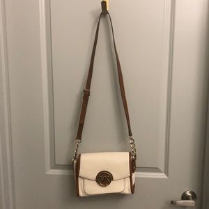 EUC Michael Kors Crossbody